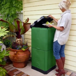 200 Litre Aerobin Hot Composter - Brunswick Green With Leachate Hose Extension Kit -CHARA Garden Shop aerobin44 png