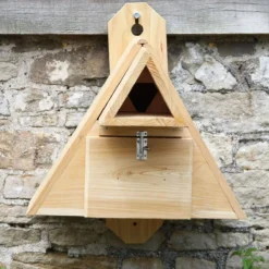 Little Owl Nest Box -CHARA Garden Shop lobv2 jpg