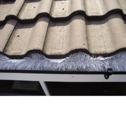 Hedgehog Gutter Brush (16m X 100mm) White -CHARA Garden Shop white hedgehog 1 png